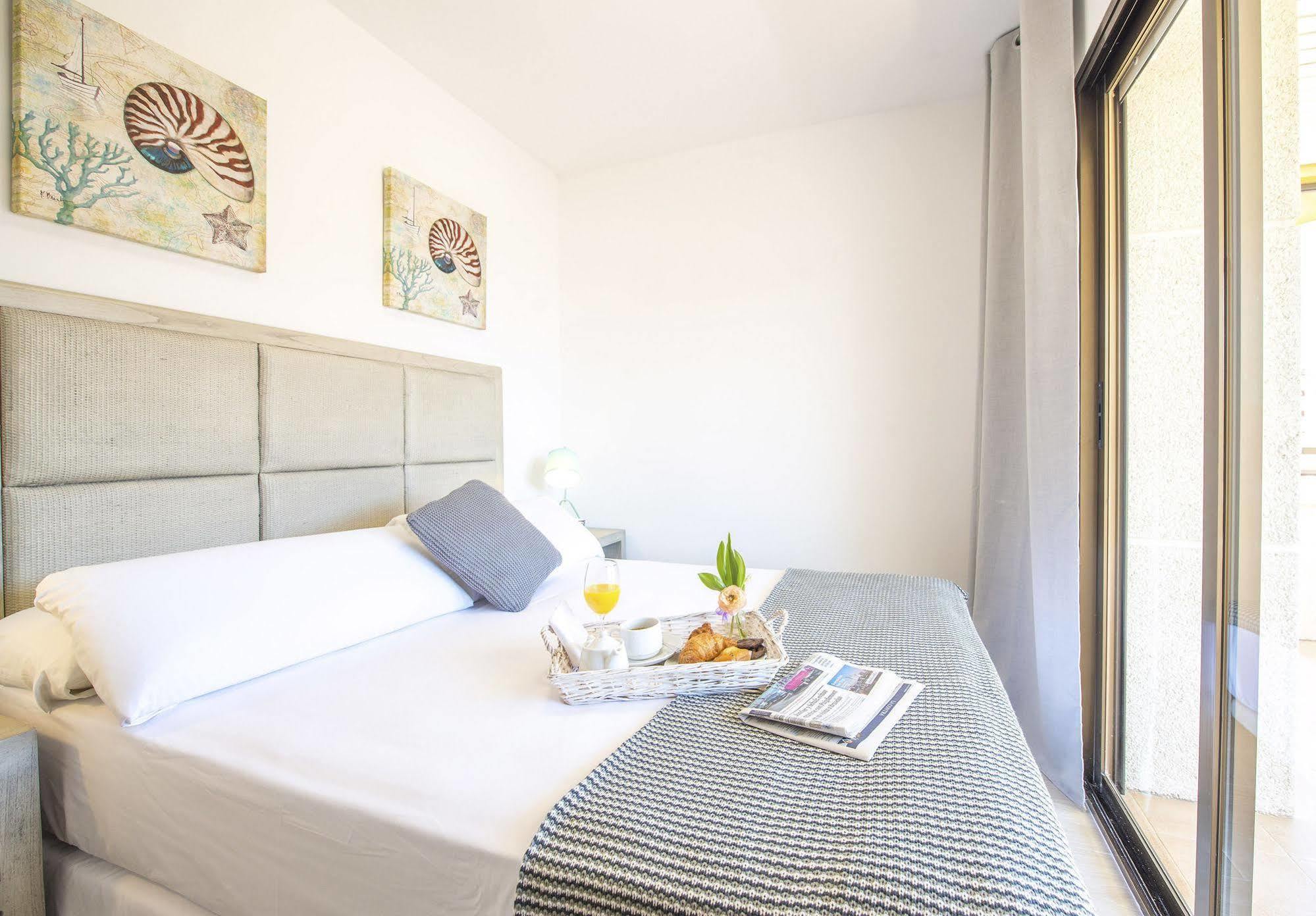 Ona Aquamarina Aparthotel La Pineda Luaran gambar